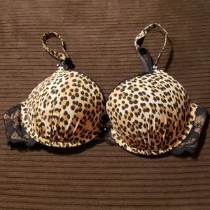 Victoria's Secret Push Up Demi Bra